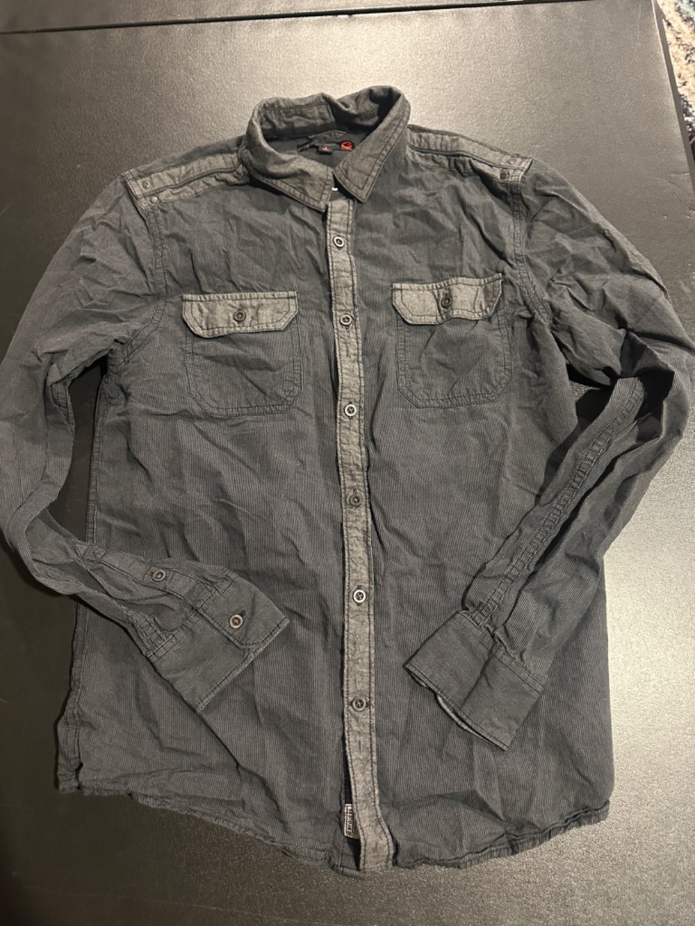 Guess Men's Gray Button-Down Casual Shirt